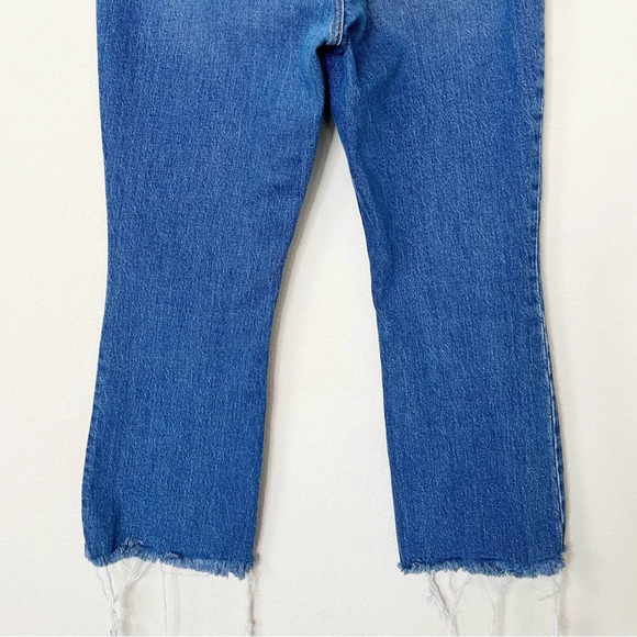 Abercrombie & Fitch Curve Love The Kick Flare Ultra High‎ Rise Jeans - Picture 8 of 12